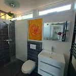 3 Bedrooms, 5 Beds, Beautiful Garden Ferienhaus Sint Maartensvlotbrug