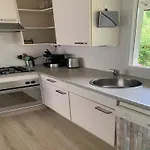 3 Bedrooms, 5 Beds, Beautiful Garden Sint Maartensvlotbrug