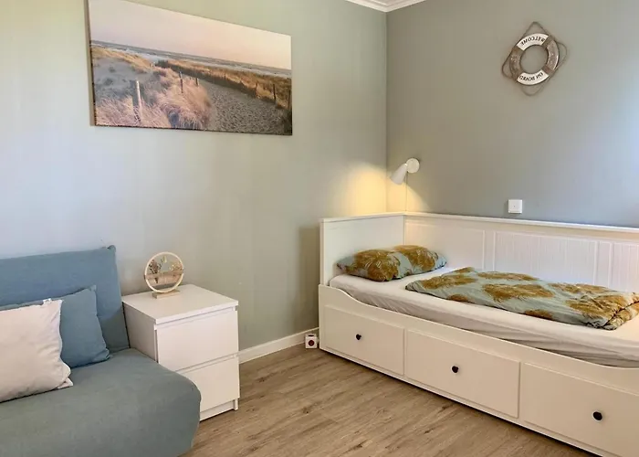 3 Bedrooms, 5 Beds, Beautiful Garden Prázdninový dům *